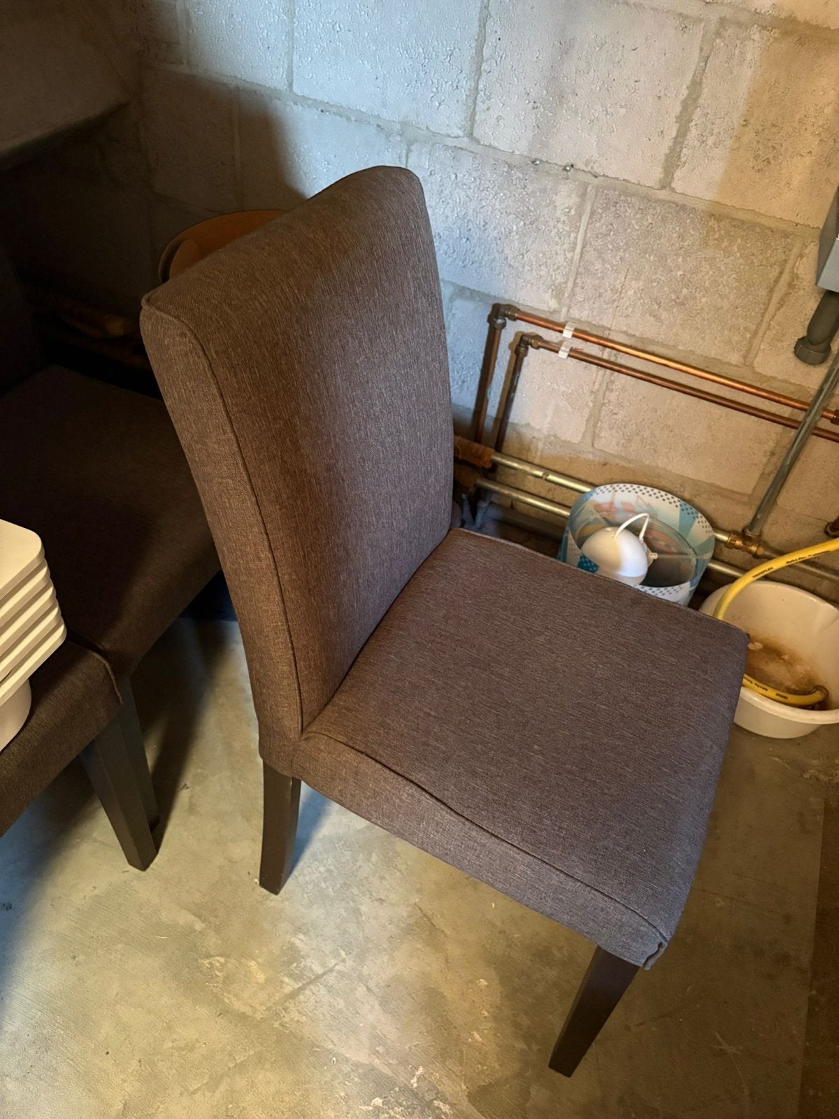 4 Grijsbruine eetkamerstoelen, Huis en Inrichting, Ophalen, Gebruikt, Bruin, Vier