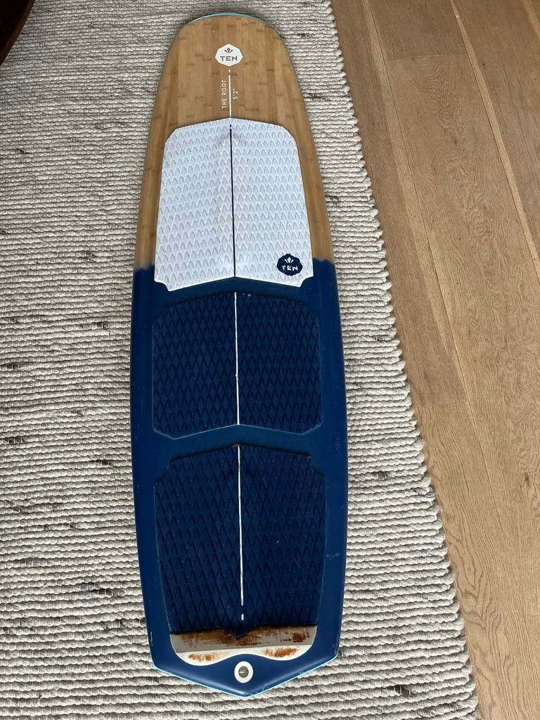 Directional kitesurf plank - Ten The Root 5’2, Watersport en Boten, Kitesurfen, Gebruikt, Kiteboard, Ophalen of Verzenden, Directional