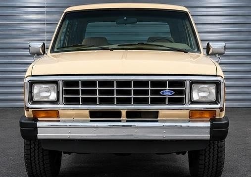 Ford Bronco II XLT (bj 1985, automaat), Auto's, Automaat, Dealer onderhouden, 4 stoelen, Beige
