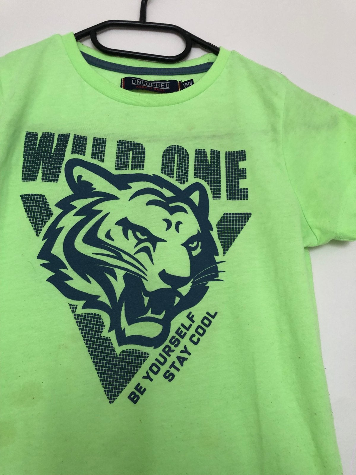 Neon Groen T-shirt met Tijgerprint - Unlocked, Ophalen of Verzenden, Gebruikt, Jongen, Shirt of Longsleeve