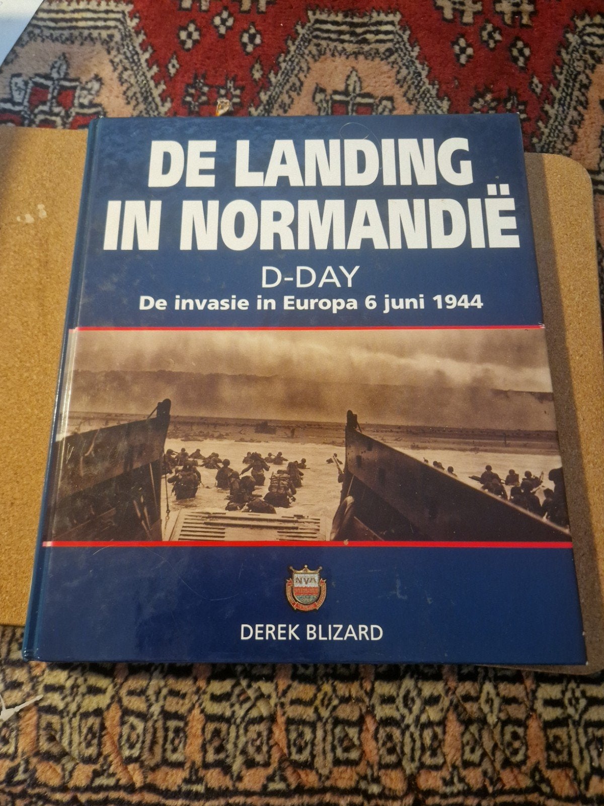 Boek landing in Normandie -D-Day De Invastie in Europa, Ophalen of Verzenden, Tweede Wereldoorlog, Gelezen, Algemeen