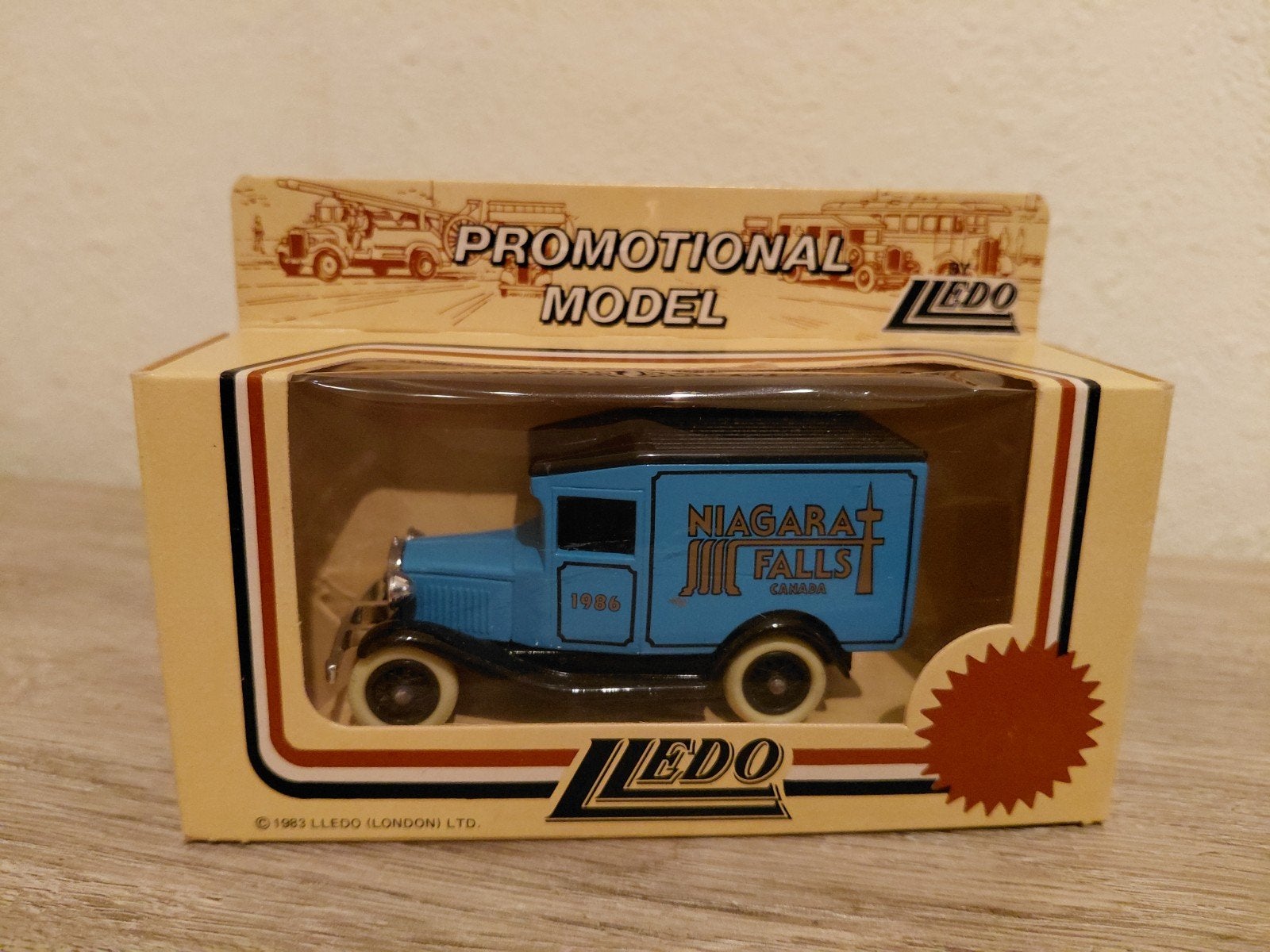 'Niagara Falls Canada' Ford Van, Overige merken, 1:50 of kleiner, Auto, Verzenden