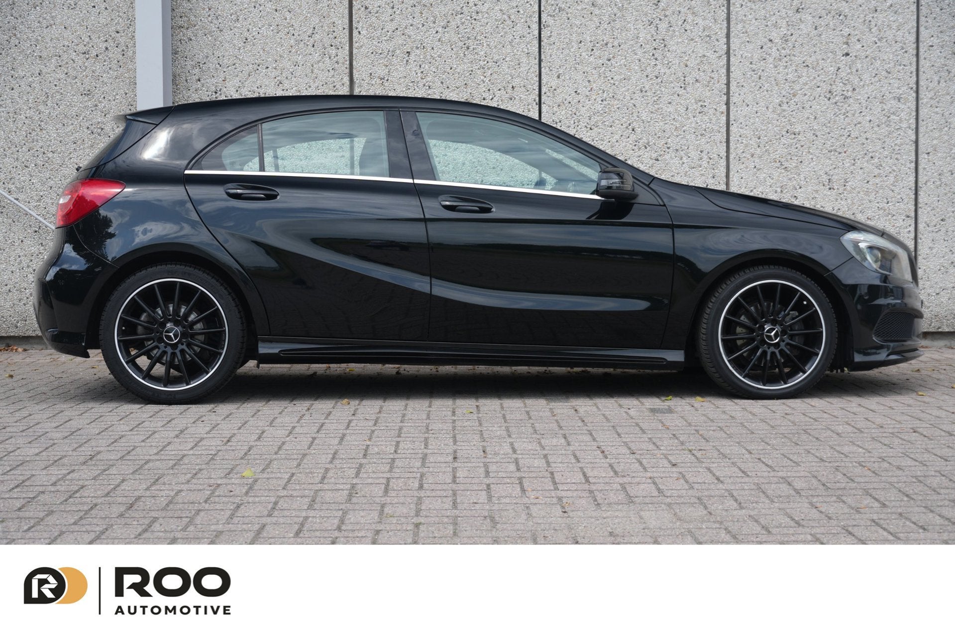 Mercedes-Benz A-klasse 180 AMG Ambition NL AUTO,NIEUWE APK,H, Gebruikt, 4 cilinders, 19 km/l, 695 kg
