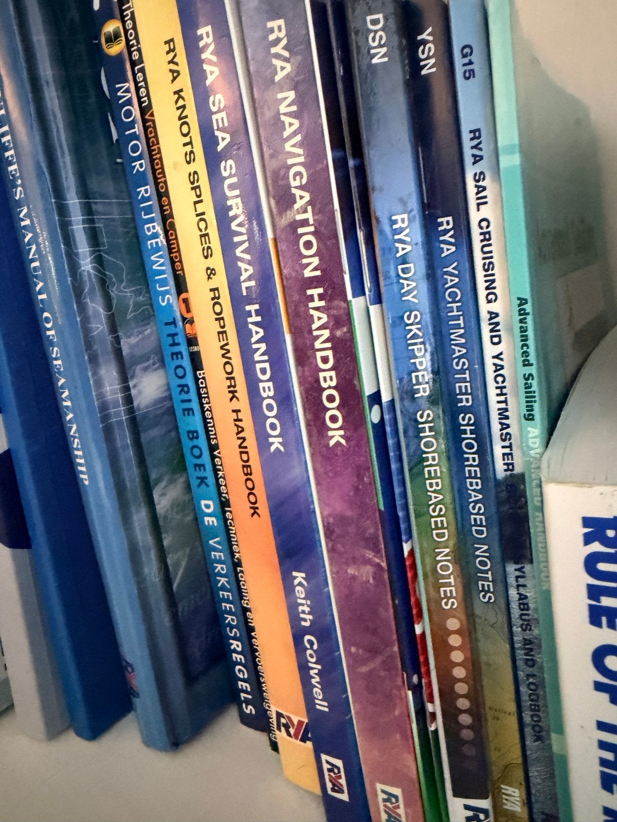 Uitgebreide set vaar- en zeilboeken (RYA, Klein Vaarbewijs), Ophalen, Gelezen, Overige onderwerpen