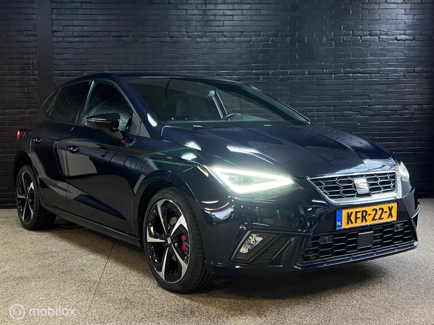Seat Ibiza 1.0 EcoTSI FR facelift * Virtual * Carplay *, Auto's, Seat, Voorwielaandrijving, Gebruikt, Blauw, Ibiza