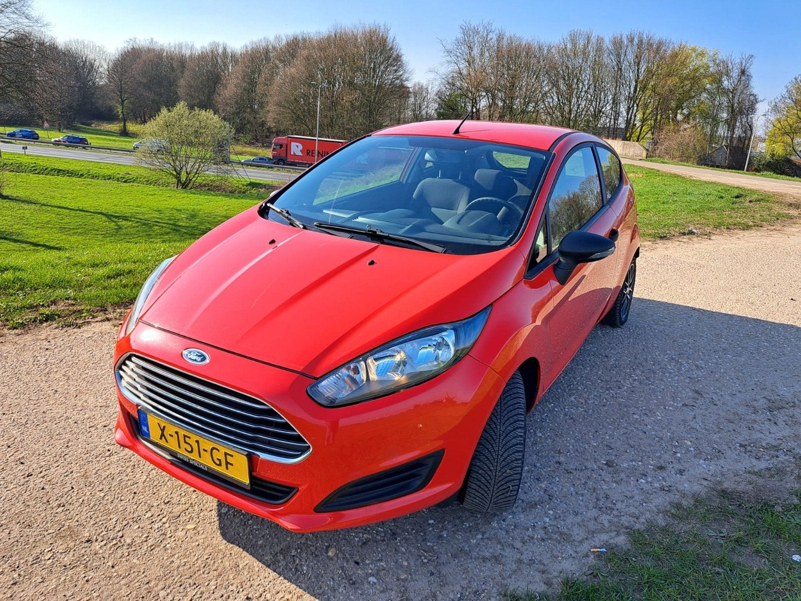 Ford Fiësta 1.25 44KW 3DR 2014 Rood. 80000km, Auto's, 4 cilinders, Handgeschakeld, 19 km/l, Particulier