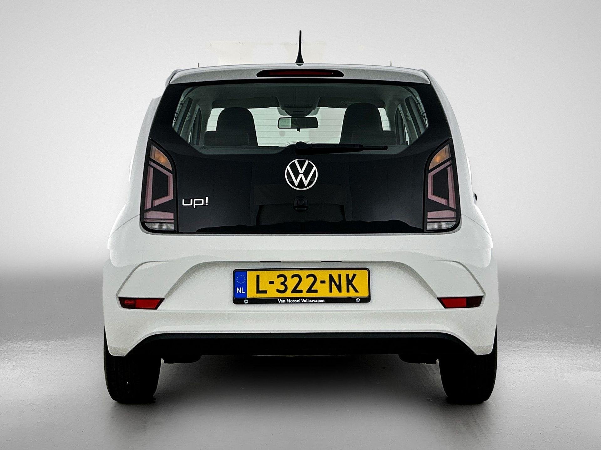 Volkswagen Up! 1.0 | 65 PK | Maps + More | Airco | Radio DAB, 12 maanden, Stof, Gebruikt, 4 stoelen