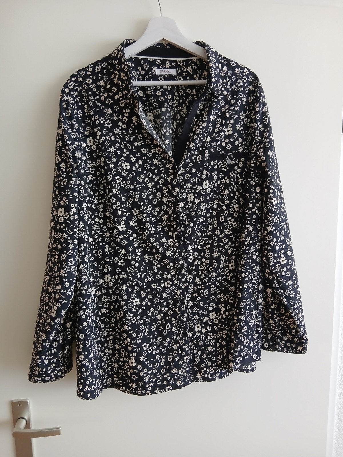 Stijlvolle nieuwe bloemen blouse van PAPRIKA. Maat 5 (52)., Verzenden, Nieuw, Paprika, Blouse of Tuniek