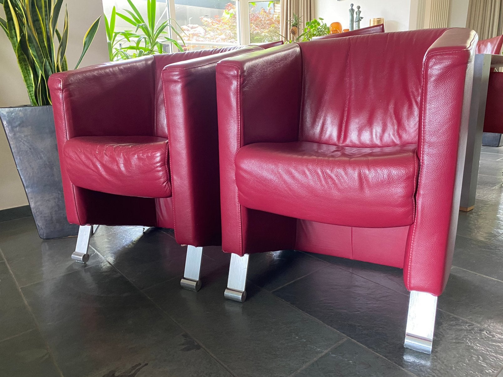 2 Leuke design bordeaux leren fauteuils, clubs, stoelen, Ophalen, Modern design, Gebruikt, Minder dan 75 cm