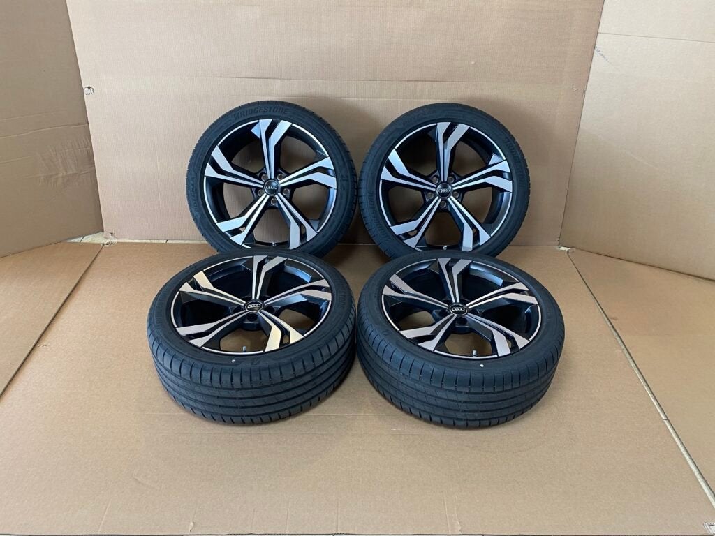 20 Inch Audi Q3 F3 Velgen 83A601025AC Sportback RSQ3 SQ3, Auto-onderdelen, Ophalen, 255 mm, Velg(en), 20 inch