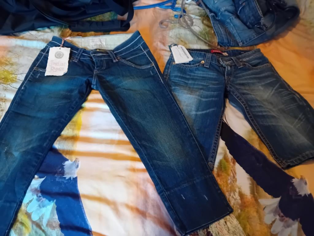 Nieuwe Indian rose 3/4 broek en een korte broek . Nooit ged, Kleding | Dames, Ophalen of Verzenden, Nieuw, Overige kleuren