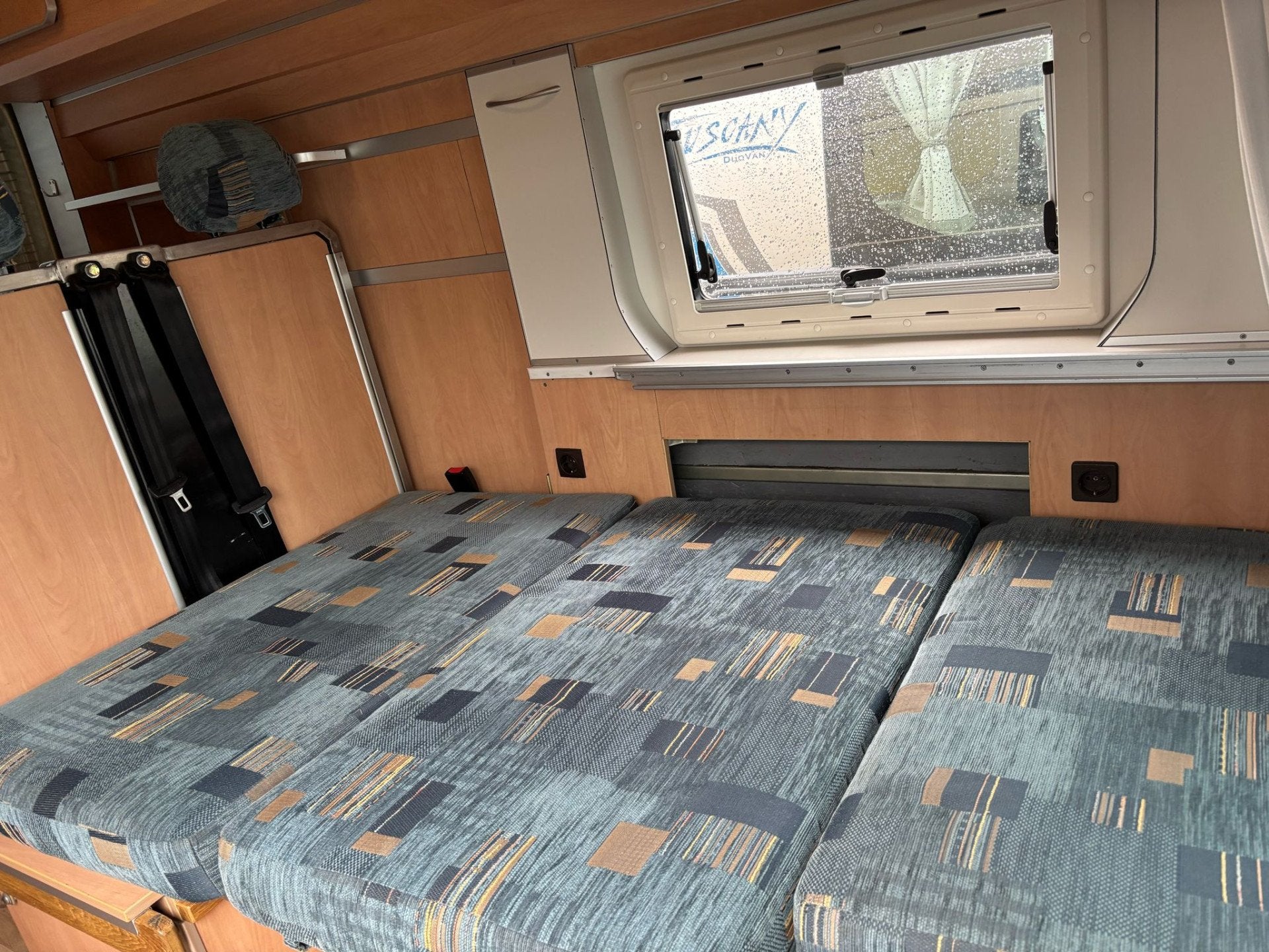 Pössl VIVARO 1.9DTI 2.9T L2H2 4 gordels Airco Buscamper zon, Buscamper of Camperbus, Ringverwarming, Info@autohuysruurlo.nl, Pössl