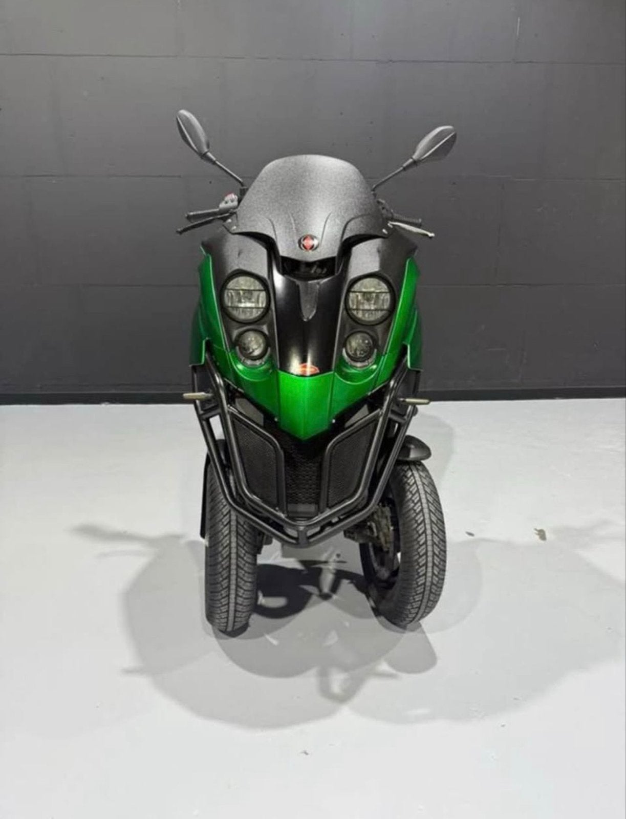 Piaggio MP3 300 HPE Sport Groen - Akrapovic Uitlaat, Ophalen, Gebruikt, Overige modellen