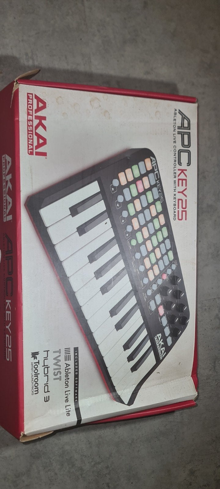 Akai APC Key 25 MIDI-controller met toetsenbord, Muziek en Instrumenten, Overige merken, Midi-aansluiting, Zo goed als nieuw, Overige aantallen