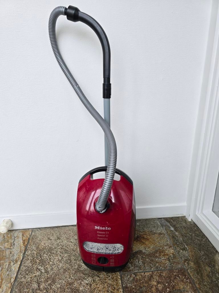Miele kinder stofzuiger vacuüm cleaner, Ophalen, Gebruikt, Kunststof, Speelkeuken-accessoire