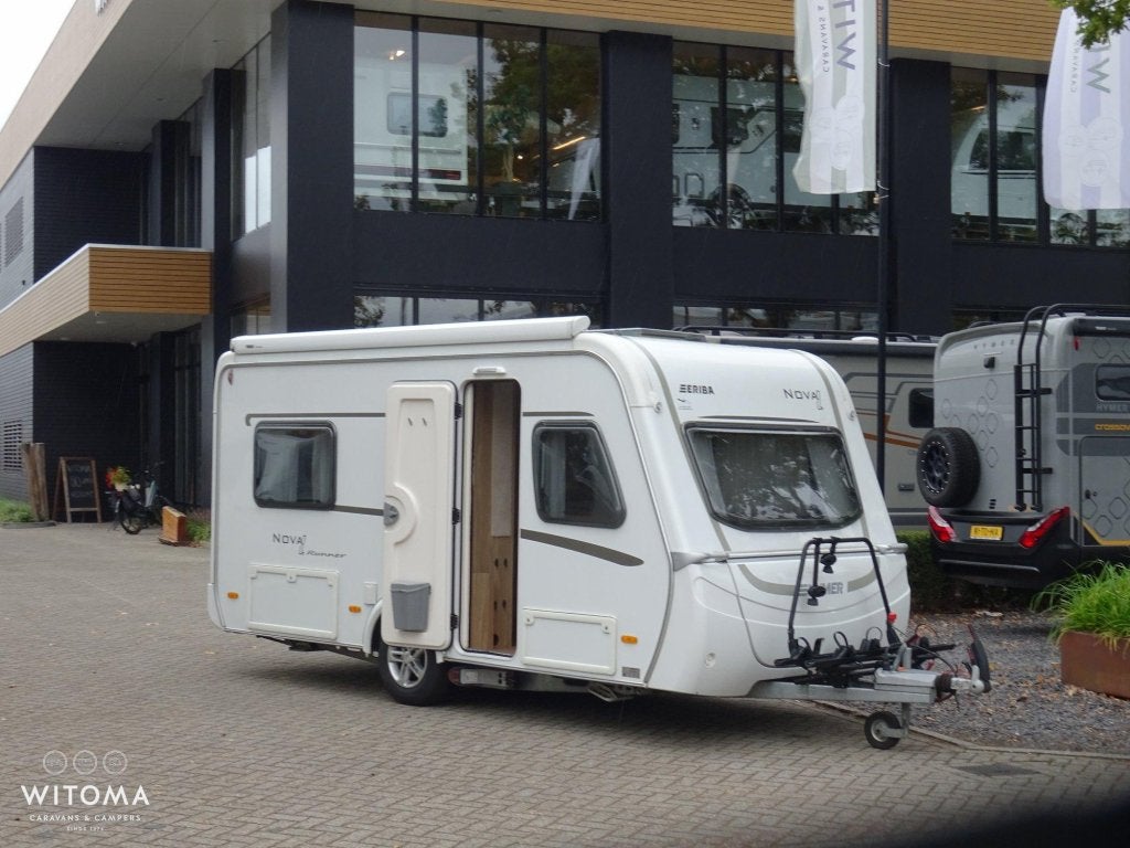 Eriba Nova Light Runner 465 super uitvoering !, Standaardzit, Luifel, Bedrijf, 4 tot 5 meter