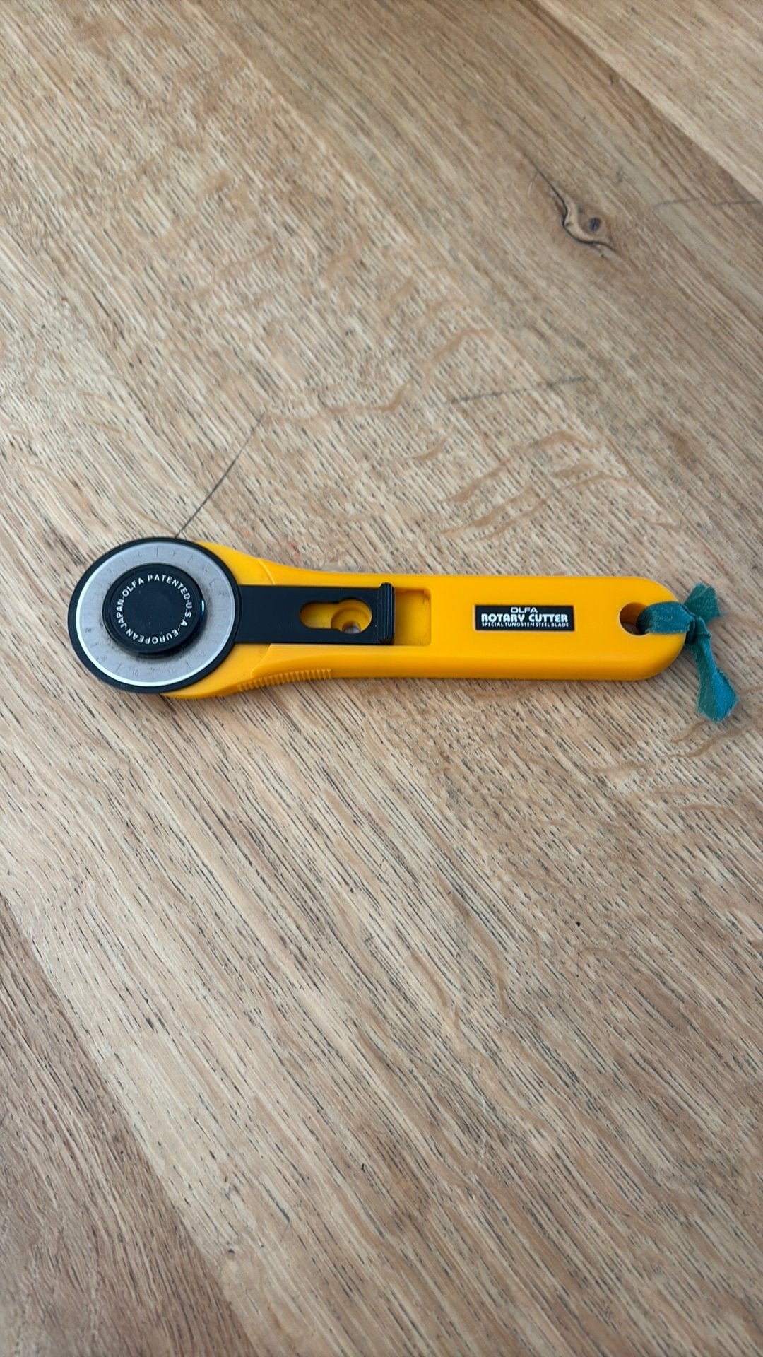 Stofsnijder, Ophalen of Verzenden, Zo goed als nieuw, Paspop