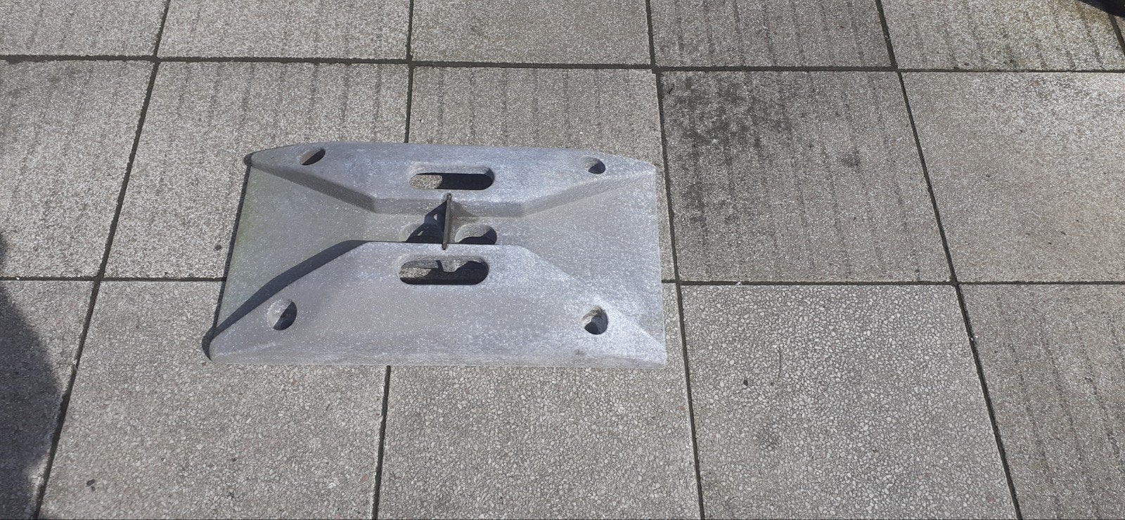 Aluminium voet voor dubbele schuifpoort, Ophalen, Aluminium, Spijlenhekwerk