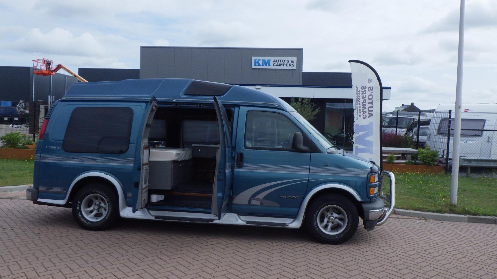 GMC FG15 Buscamper gas en benzine inr mog, Bedrijf, LPG, Overige merken, Automaat