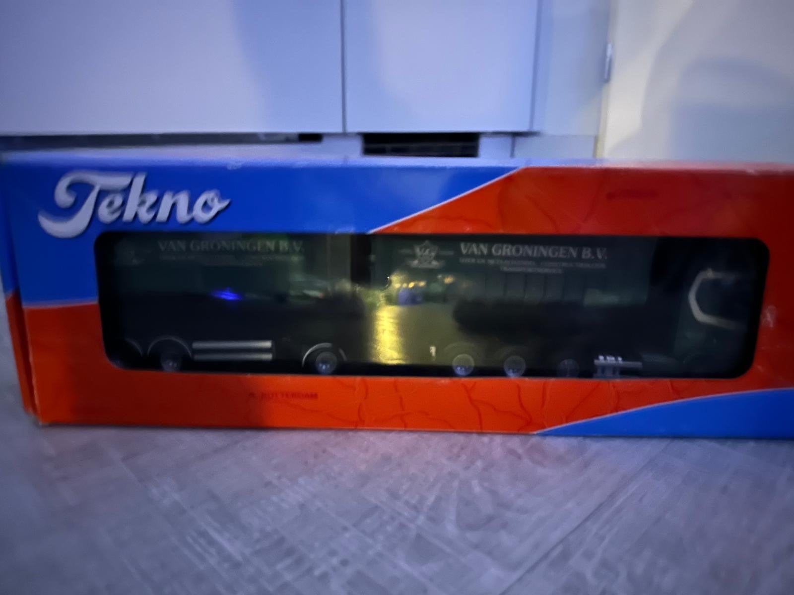 Tekno Scania Van Groningen B.V. modelvrachtwagen, Ophalen, Nieuw