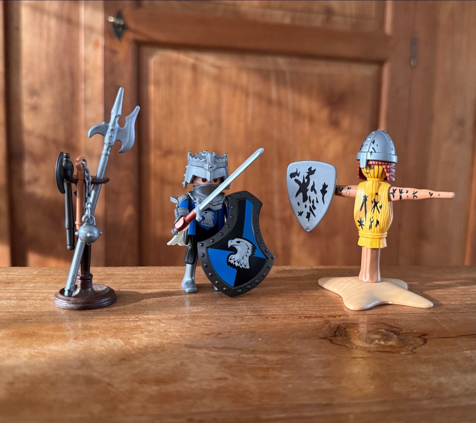 Playmobil 70290 Ridder met wapenrek en oefenpop, Ophalen of Verzenden, Zo goed als nieuw, Jongen of Meisje