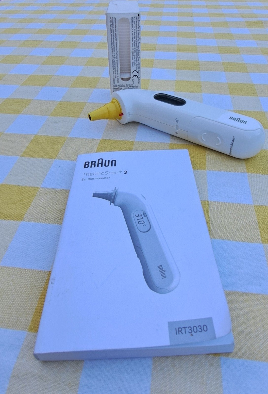 Braun ThermoScan IRT3030 oorthermometer, Ophalen of Verzenden, Zo goed als nieuw, Overige typen