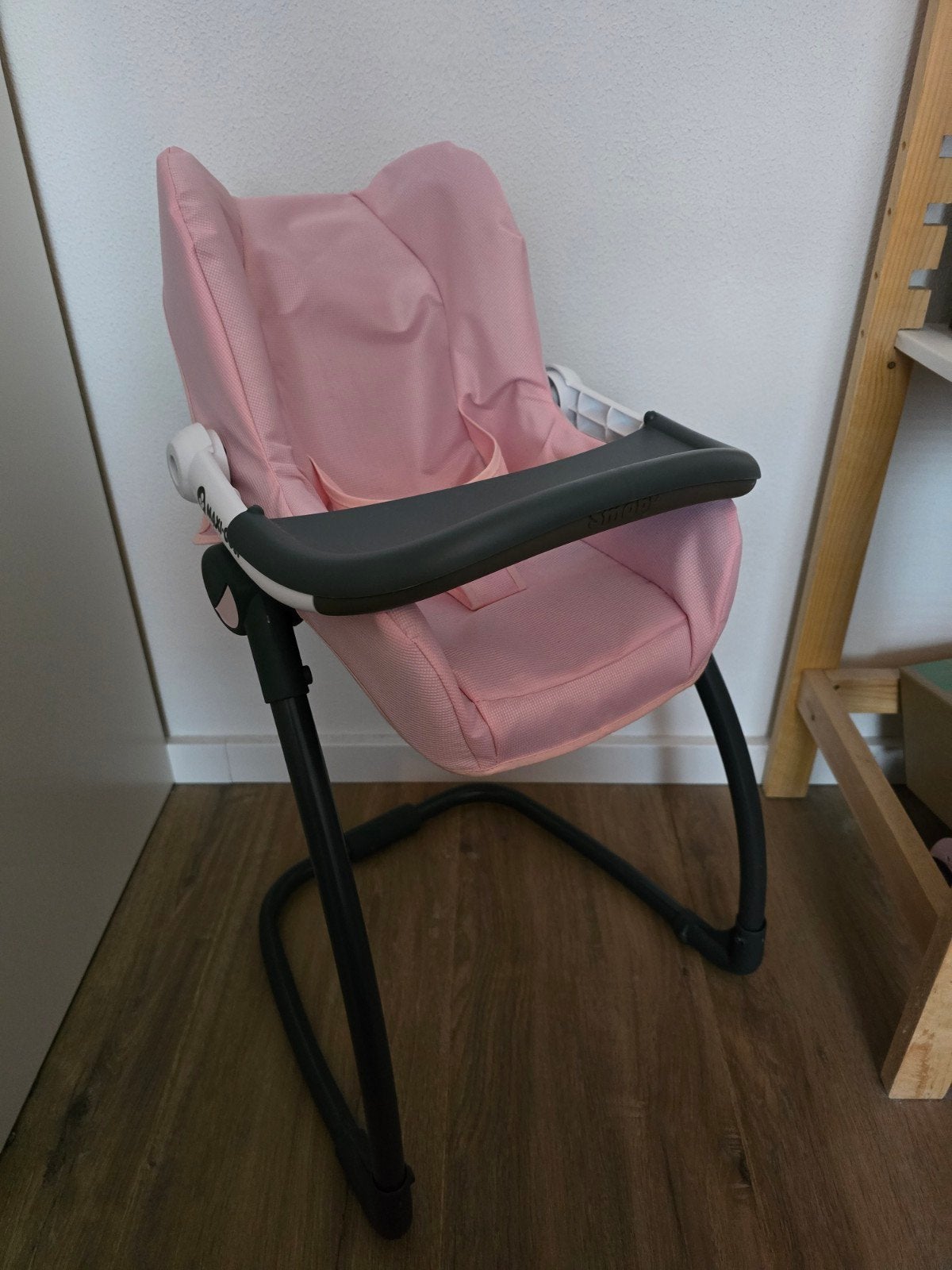 Maxi-Cosi en kinderstoel roze met eetblad Smoby, Ophalen, Zo goed als nieuw, Overige typen