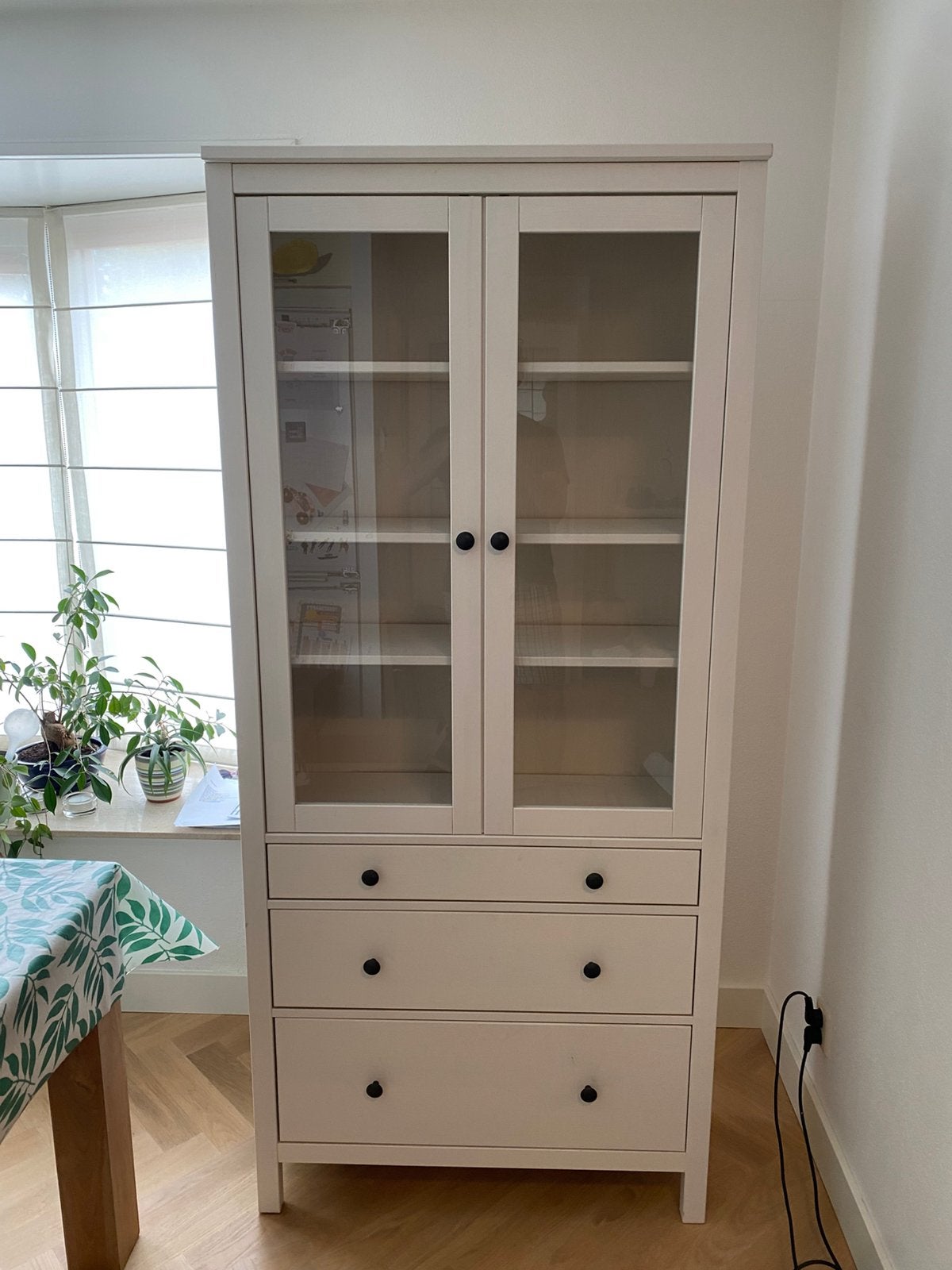 IKEA Hemnes vitrinekast, Ophalen, Met deur(en), Glas, 50 tot 100 cm