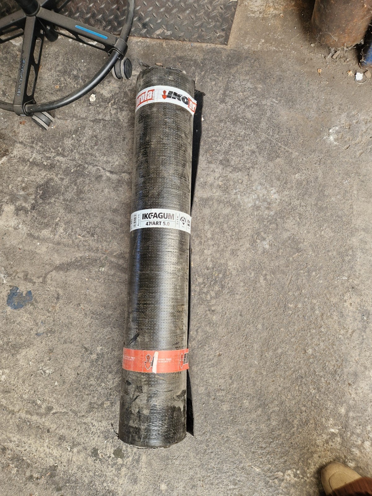 Nieuwe rol IKO Profagum 470 K24 Bitumen Dakbedekking Zwart, Ophalen, Overige materialen, Zwart, Nieuw