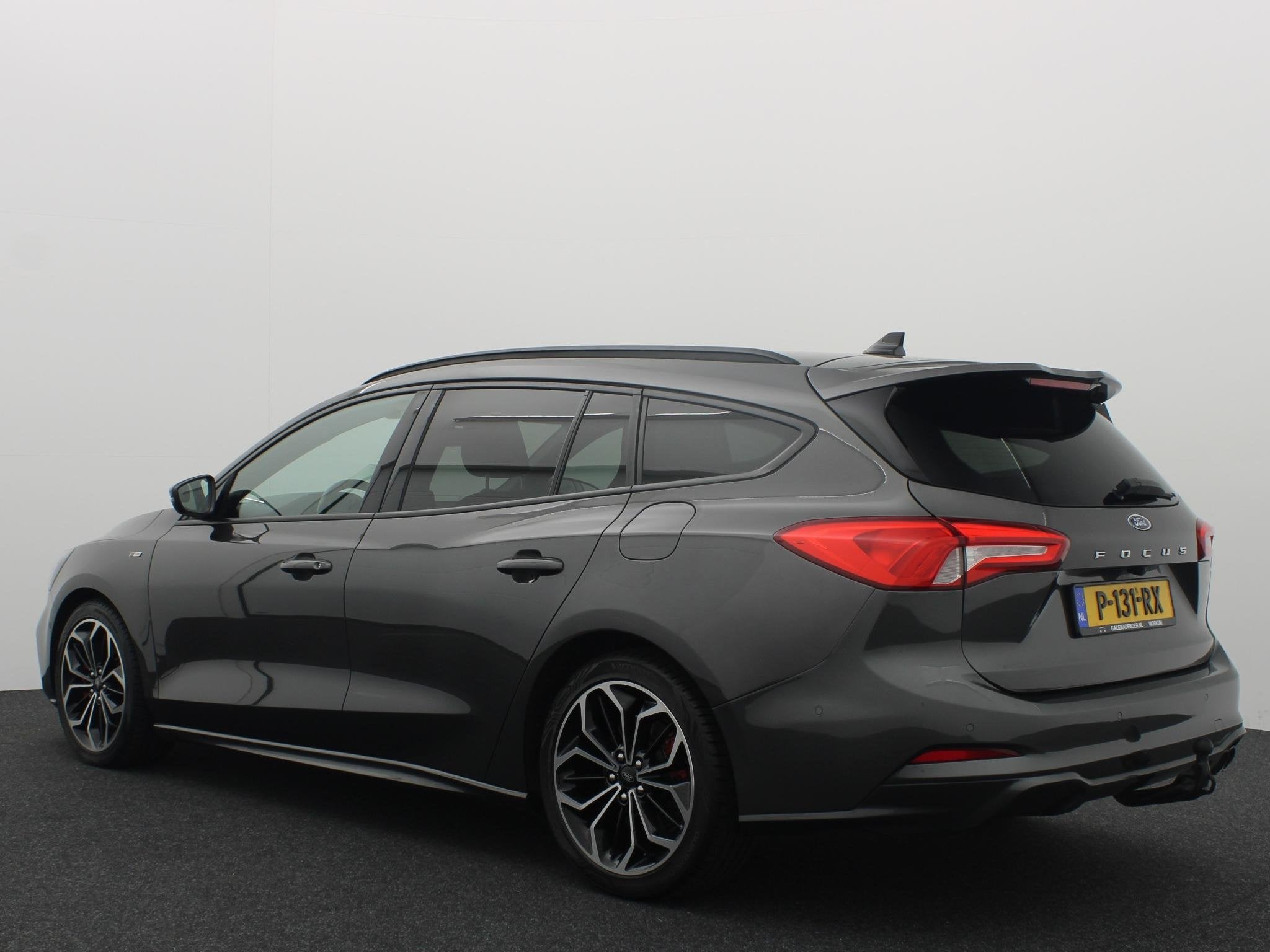 Ford Focus Wagon 2.0 EcoBlue ST Line X Business AUTOMAAT / F, Auto's, Stof, Euro 6, 4 cilinders, 150 pk