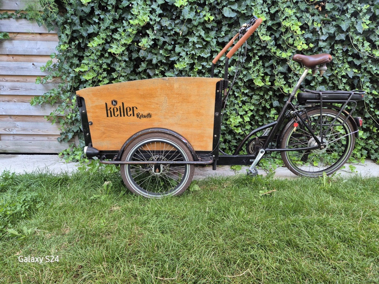 Elektrische bakfiets Keiler, 4 kinderen of meer, Gebruikt, Elektrisch, Schijfrem