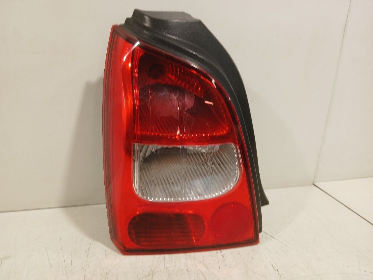 Achterlicht links buiten Renault Twingo, Auto-onderdelen, Verlichting, Onderdelen@venauto.nl, Van der Ven Autorecycling B.V., Gebruikt