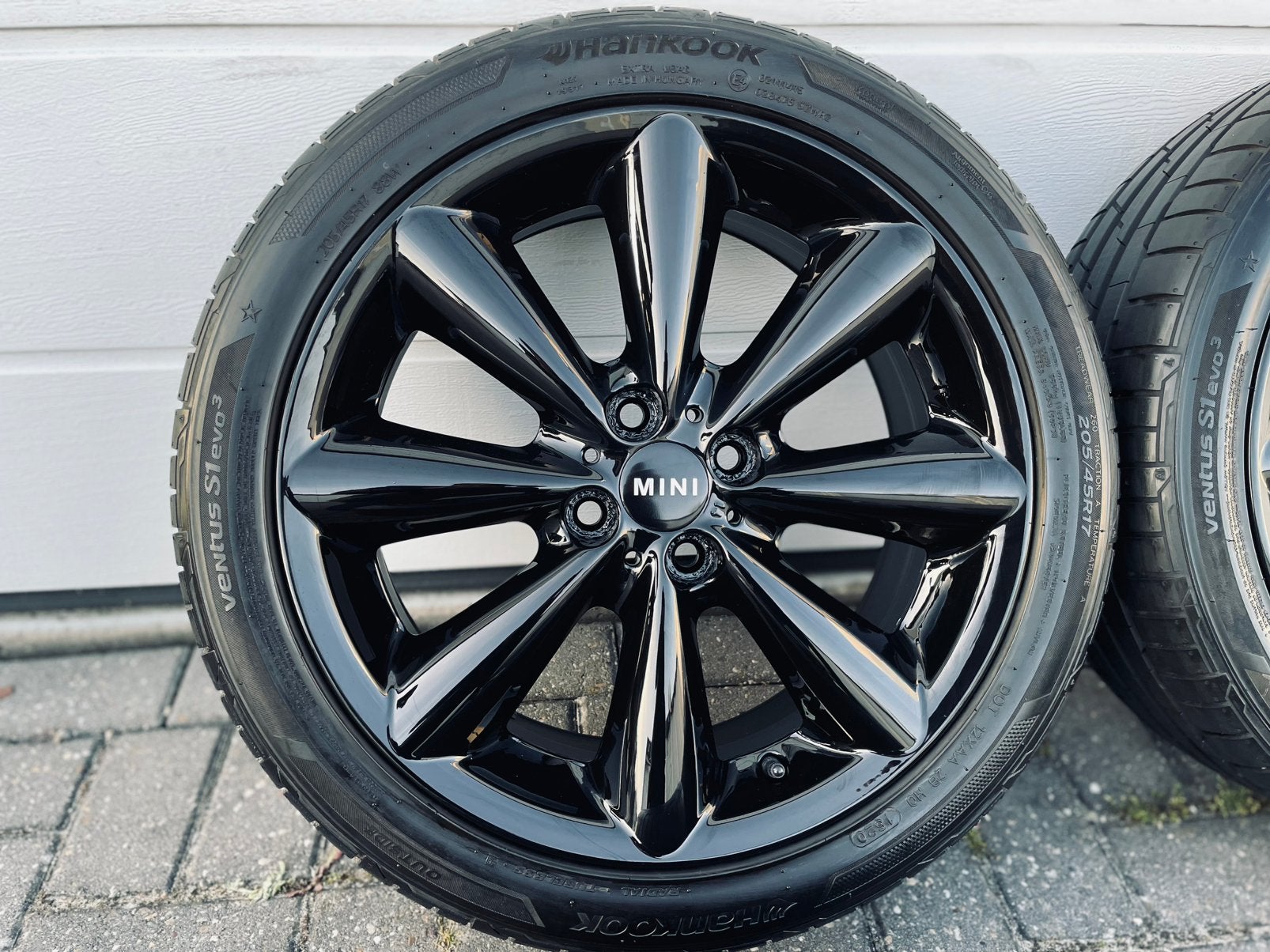 17 Inch Zwarte Originele Mini Cooper Velgen 205/45/17 4x100, Banden en Velgen, 17 inch, Zomerbanden, 205 mm