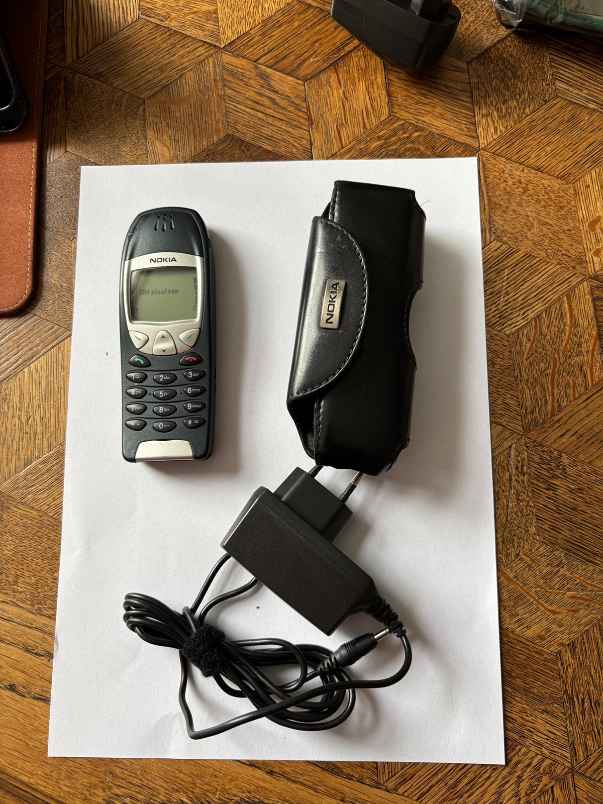 Vintage mobiele telefoons - voor liefhebber / verzamelaar, Ophalen, Gebruikt, Geen camera