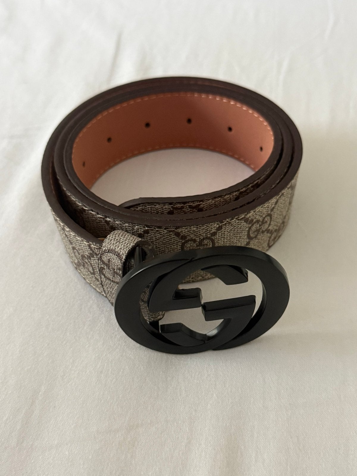 Gucci GG Supreme riem met zwarte gesp, Ophalen of Verzenden, Gedragen, Bruin, Echt leder