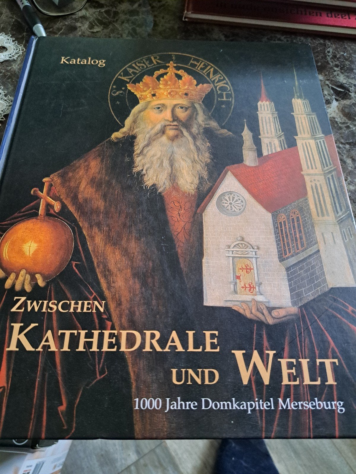 Tussen Kathedraal en Wereld - 1000 jaar Domkapittel, Ophalen of Verzenden, Zo goed als nieuw, Karin Heise, Holger Kunde, Helge Wittmann, Uwe John