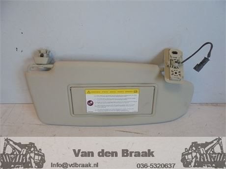Volvo V40 2012-2016 Zonneklepje rechts, Gebruikt, -, Herkomst onderdeel bekend, -