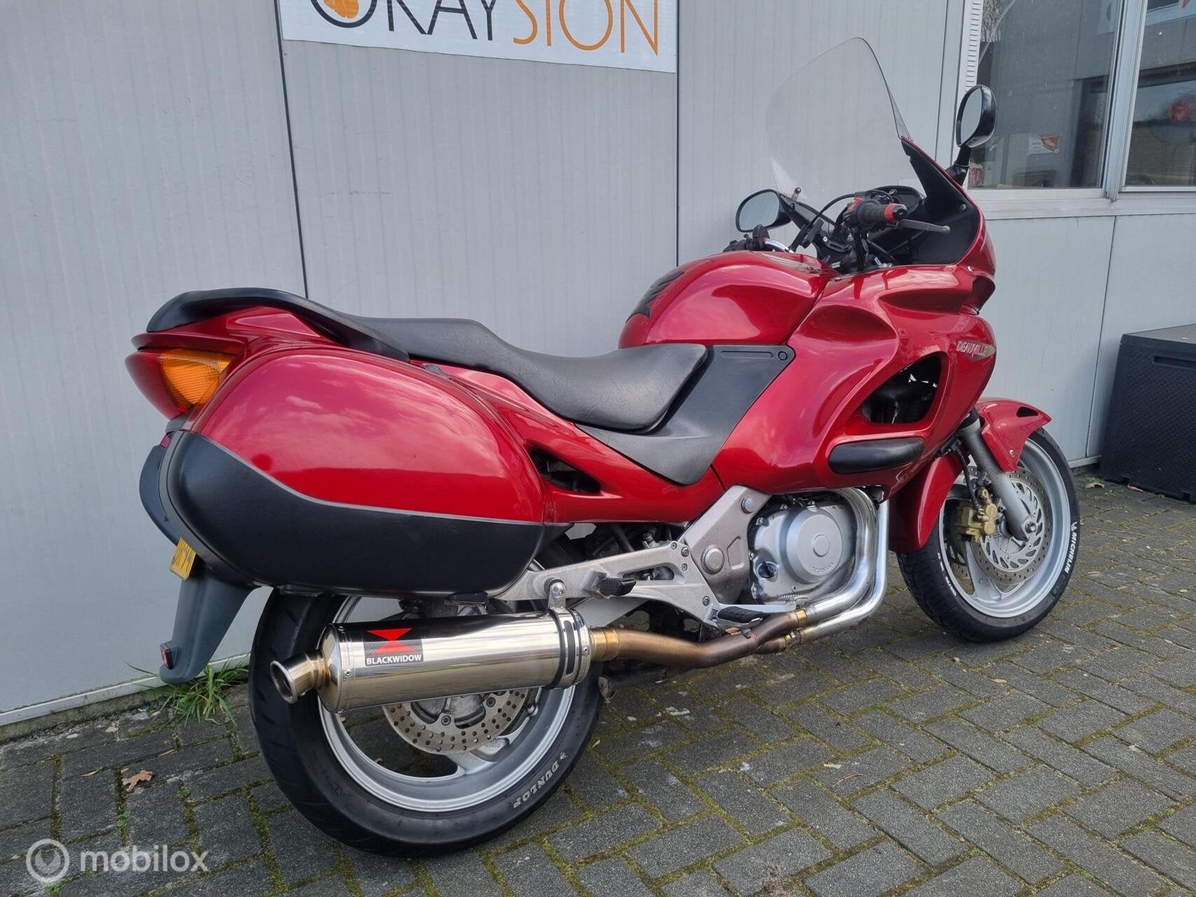 Mooie Honda NT 650 Deauville (bj 1999), Meer dan 35 kW, Toermotor, Handgeschakeld, 647 cc