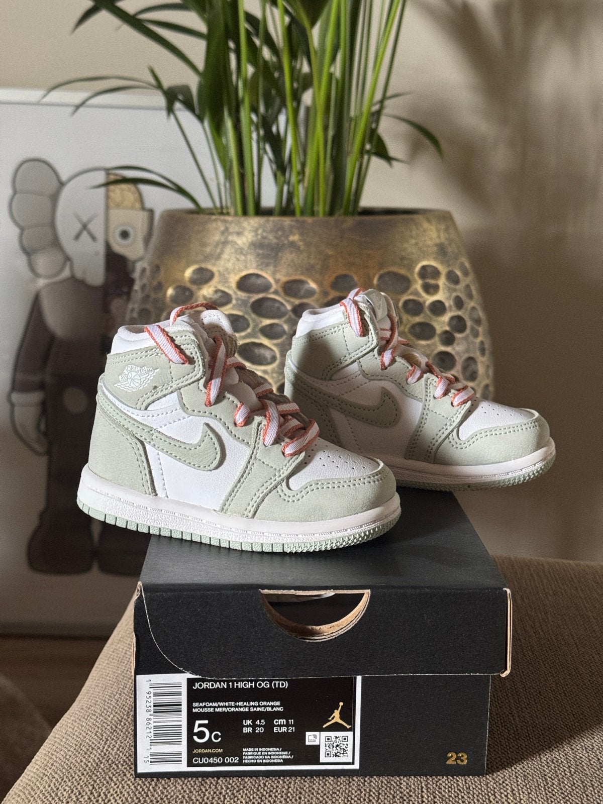 Jordan 1 High OG (TD) Seafoam/White-Healing Orange, Ophalen of Verzenden, Zo goed als nieuw, Jongen of Meisje, Schoenen