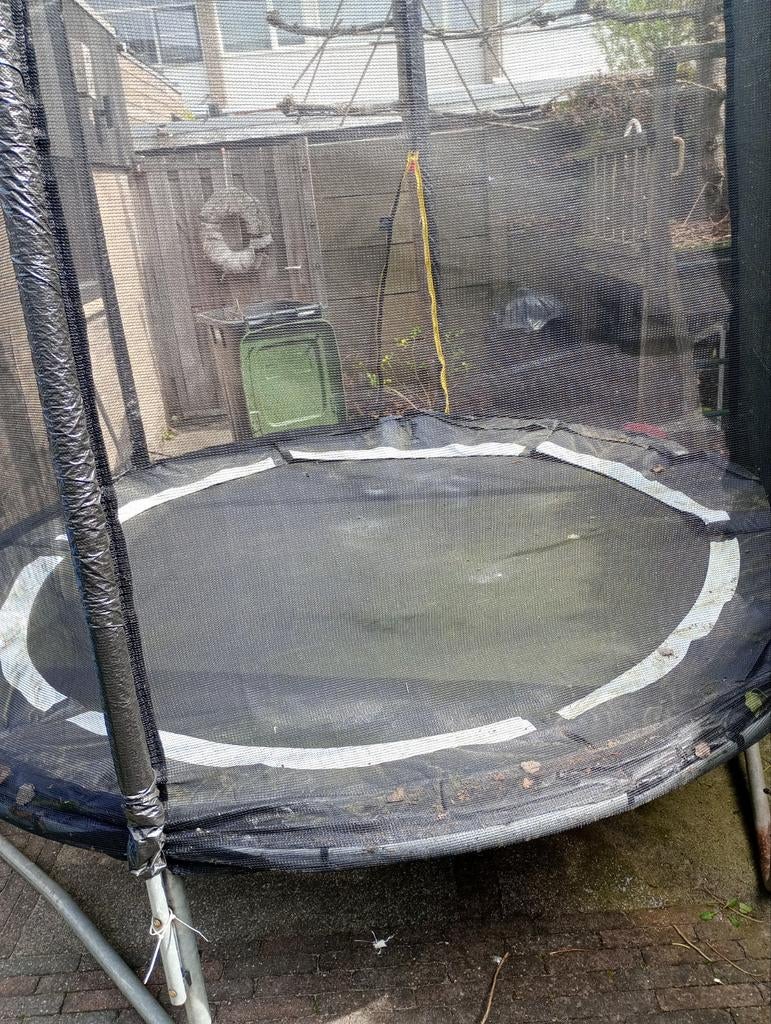 Gratis trampoline, Ophalen, Gebruikt