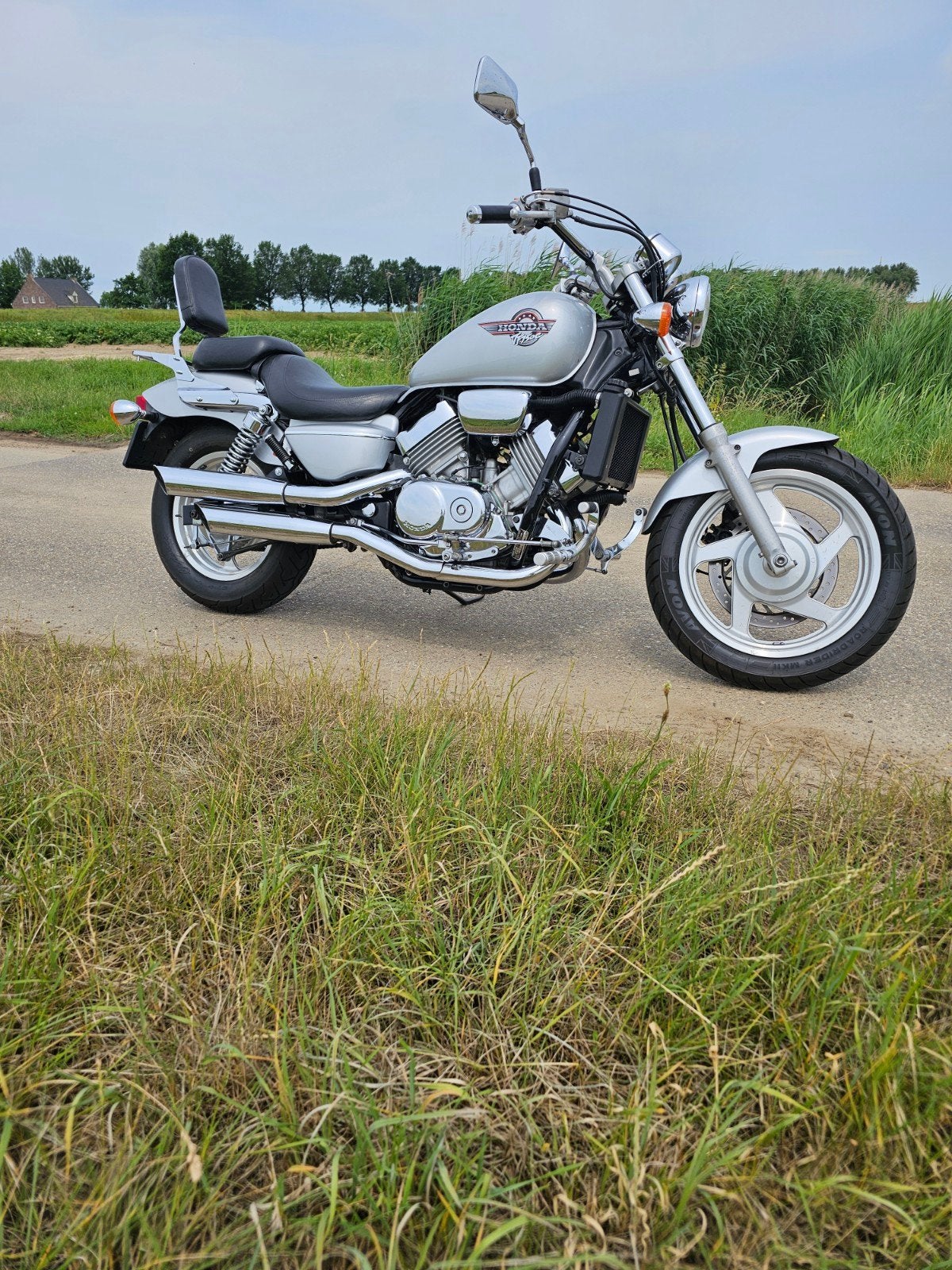 prachtige honda vf 750 c magna!, 750 cc, 4 cilinders, Particulier, Meer dan 35 kW