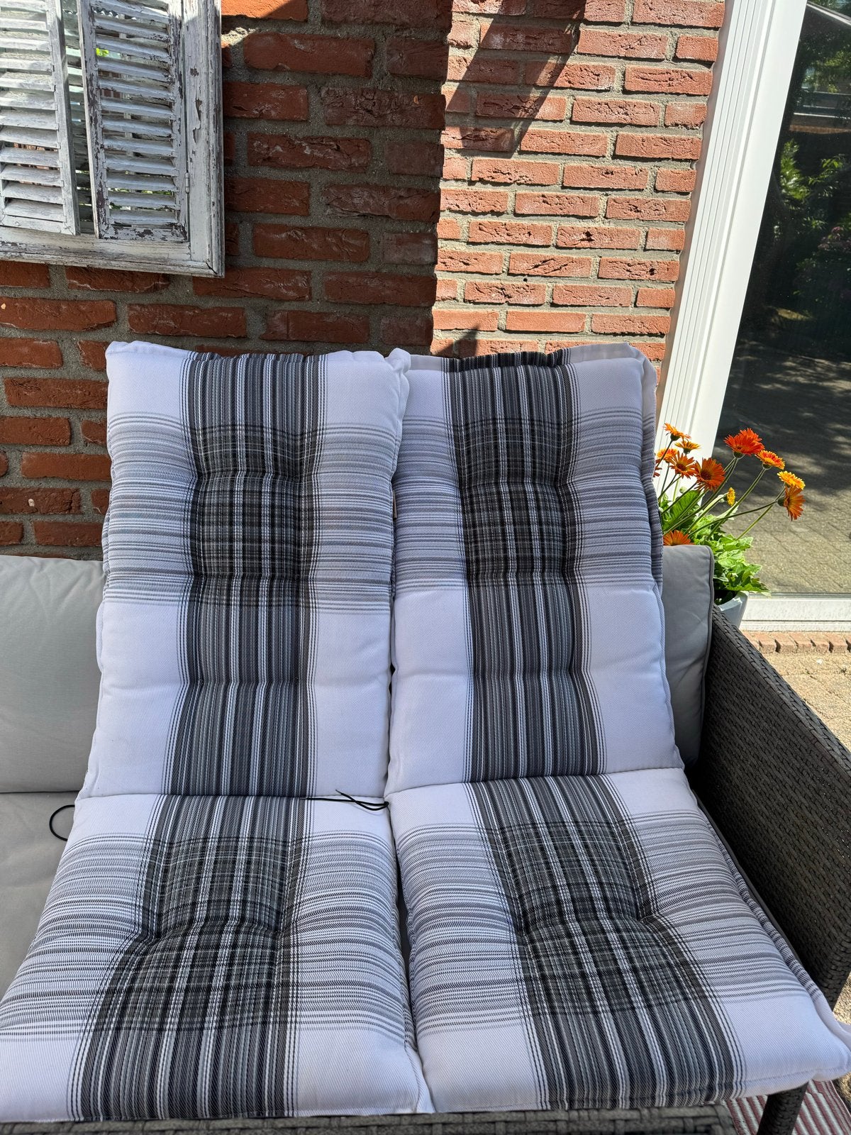 Madison Tuinkussen - Zwart/Wit Geruit - Zo goed als nieuw, Tuin en Terras, Tuinmeubel-accessoires, Ophalen of Verzenden, Zo goed als nieuw