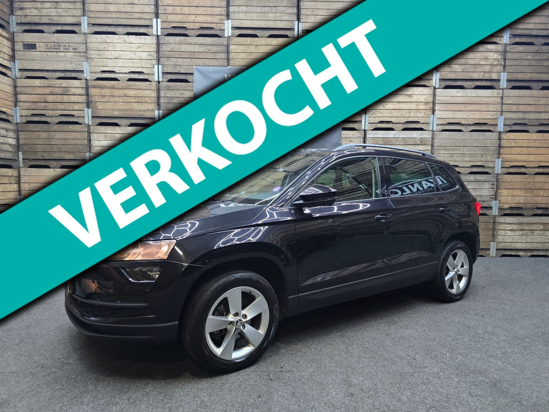Skoda Karoq 1.0 TSI Ambition Business Navi Carplay trekhaak, Auto's, Voorwielaandrijving, Stof, Gebruikt, 116 pk