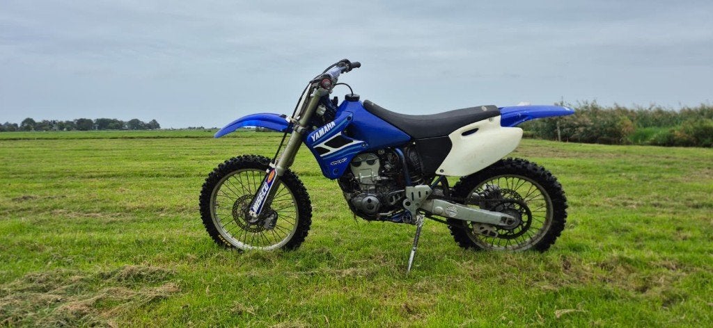 Yamaha YZ400F - Gereviseerd Blok, Nieuwe Banden & Ketting, Motoren, 400 cc, Gebruikt, Particulier, Crossmotor