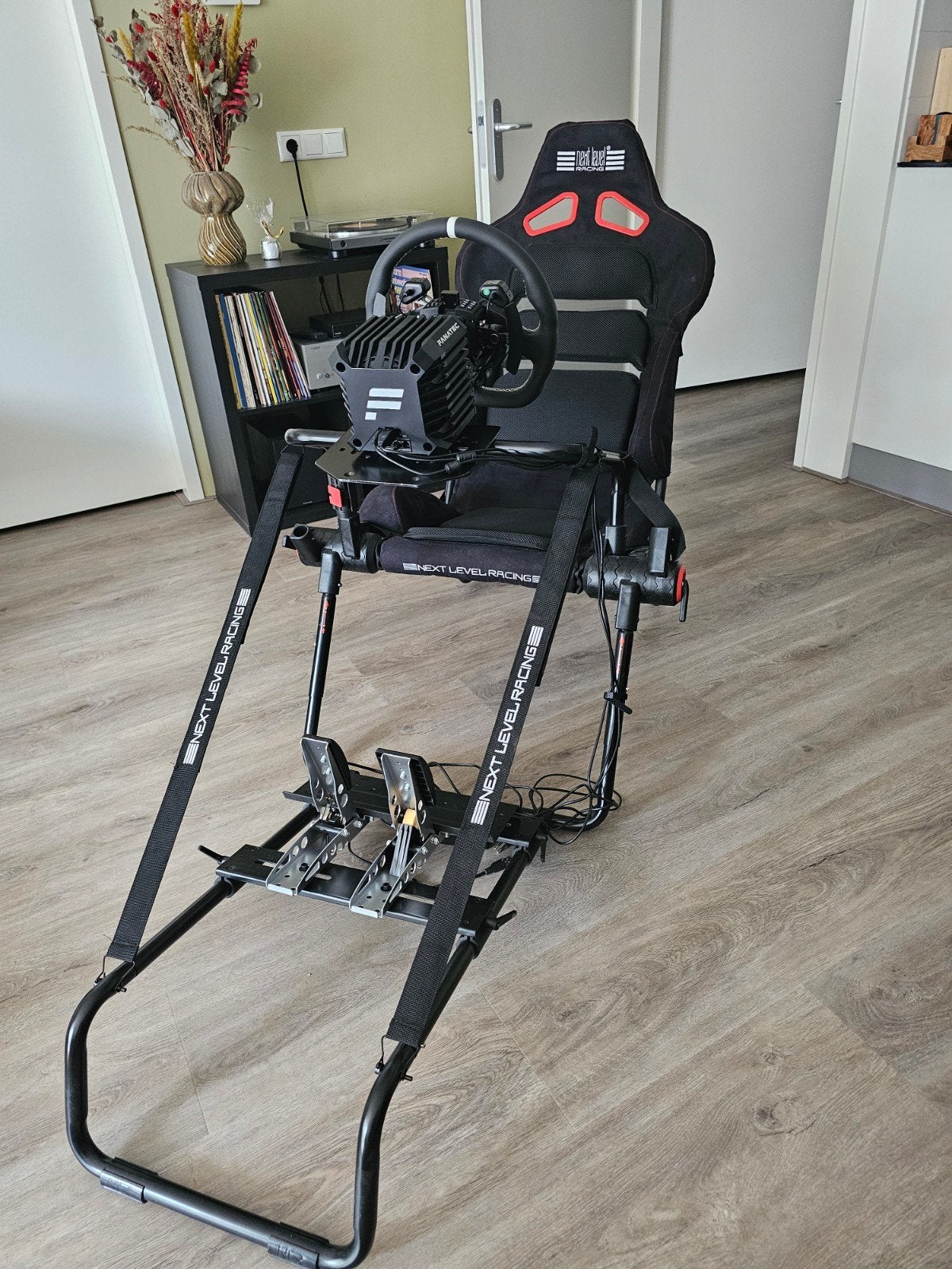 Fanatec Direct Drive Race Sim met Next Level Racing Cockpit, Ophalen, Racestuur, Zo goed als nieuw, Verstelbaar