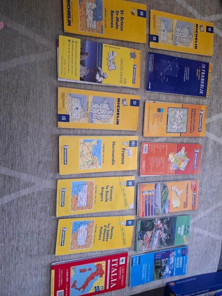 Collectie Michelin Landkaarten Frankrijk en Italië, Gelezen, Ophalen of Verzenden, Landkaart, 2000 tot heden