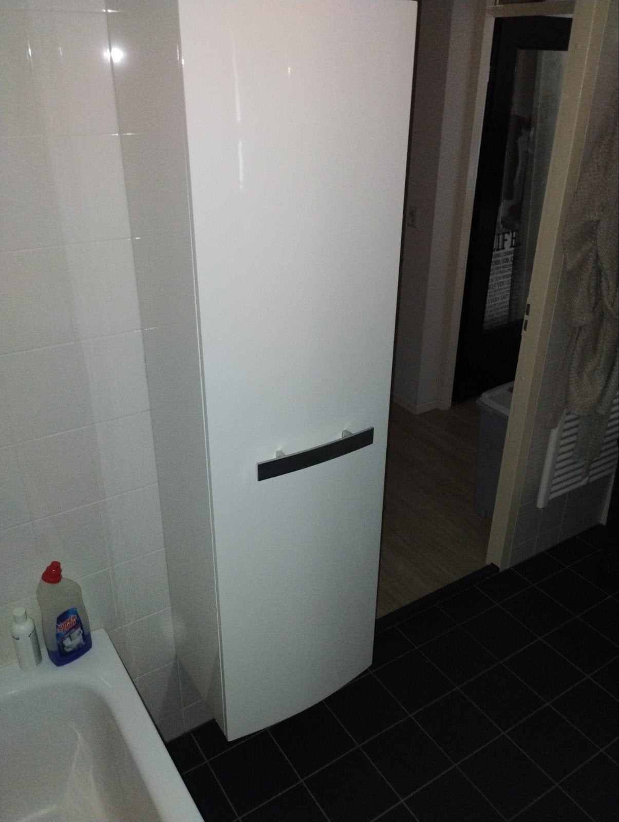 prachtig hangend badkamer kastje 10x45, Huis en Inrichting, Badkamer | Badkamermeubels, (Half)hoge kast, Minder dan 50 cm, Ophalen of Verzenden