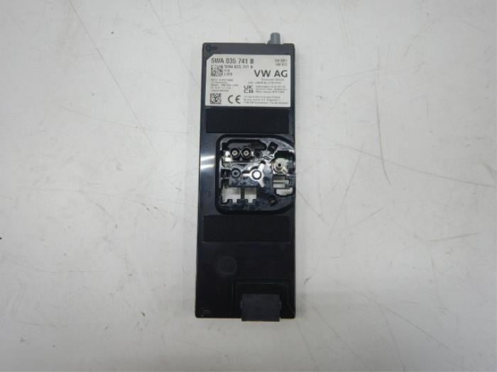 Antenne Versterker Volkswagen Golf (22732636), Ophalen of Verzenden, Gebruikt