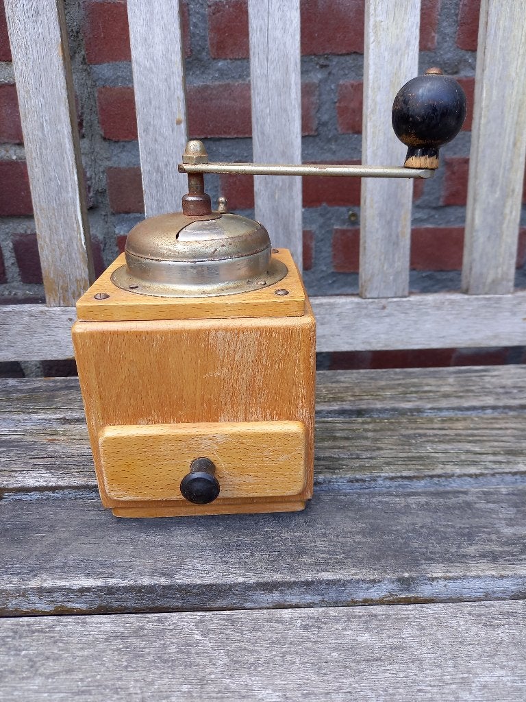 Leuke Brocante Koffiemolen, Ophalen of Verzenden
