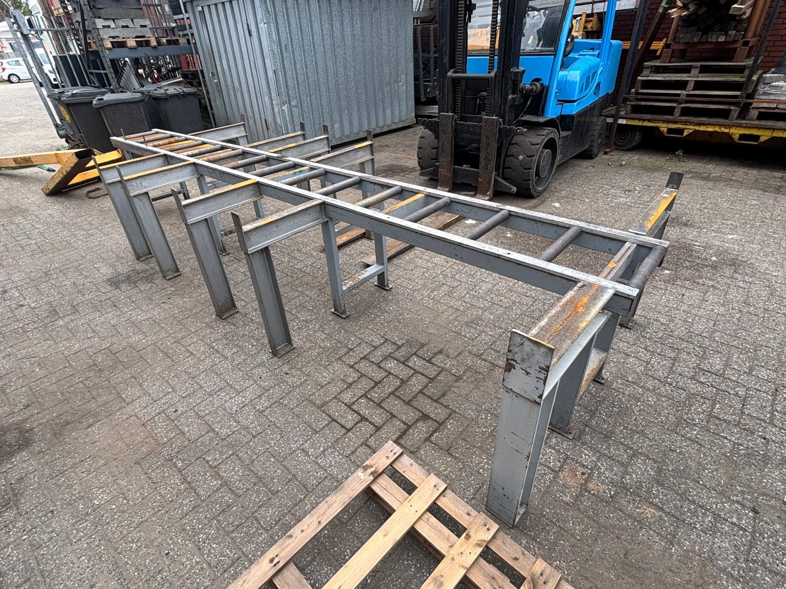 Rollenbaan 5 meter lang 2x buffer opslag 164 cm breed, Ophalen, Zo goed als nieuw